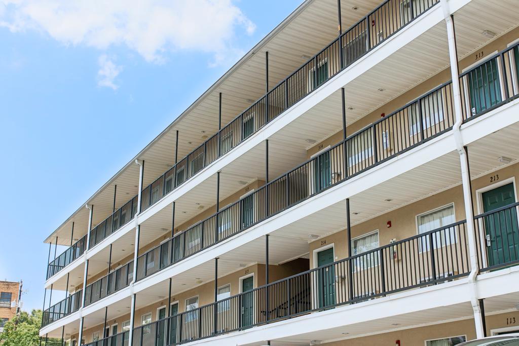 Budgetel Inn And Suites Atlanta Midtown Esterno foto