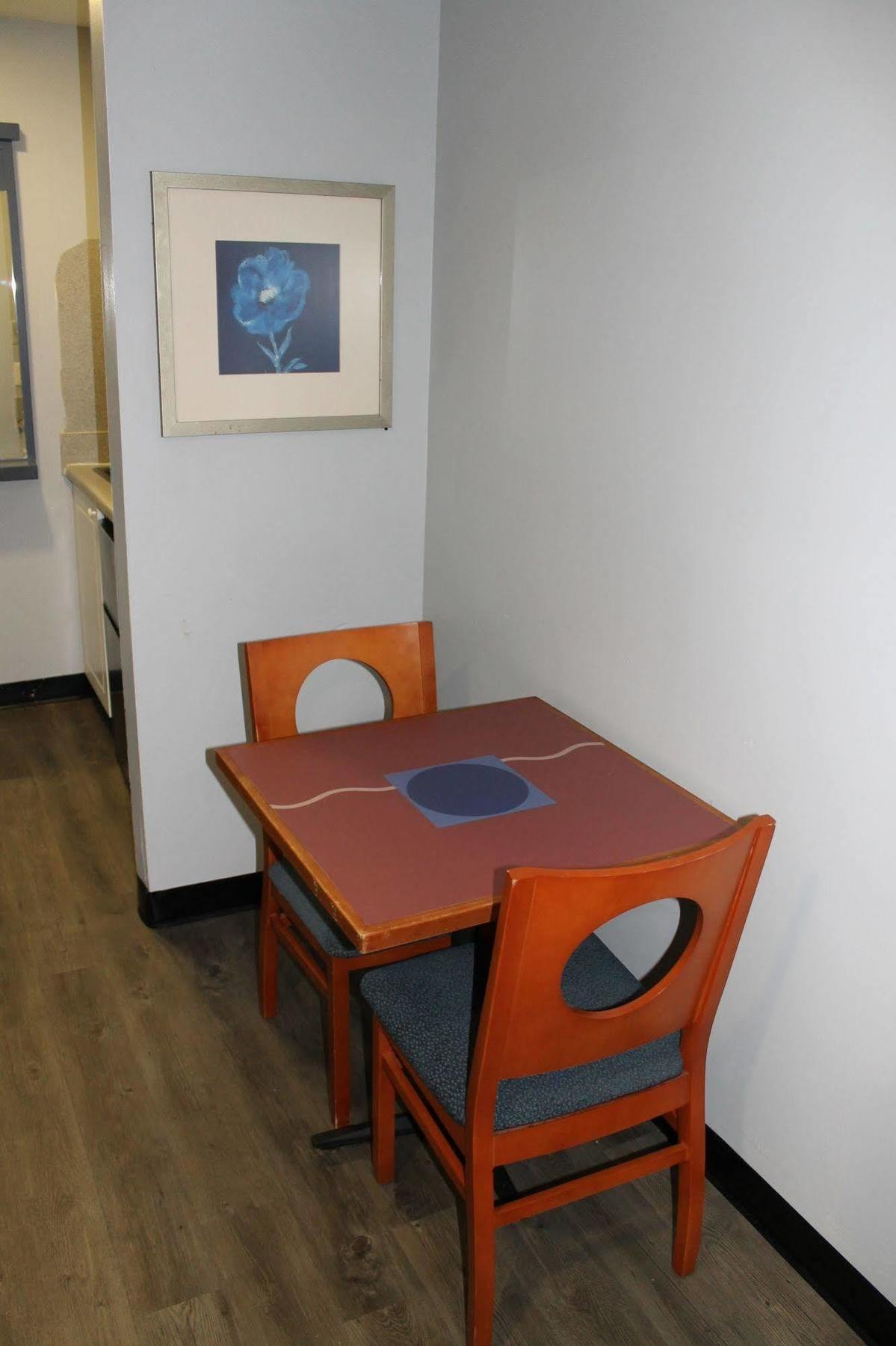 Budgetel Inn And Suites Atlanta Midtown Esterno foto