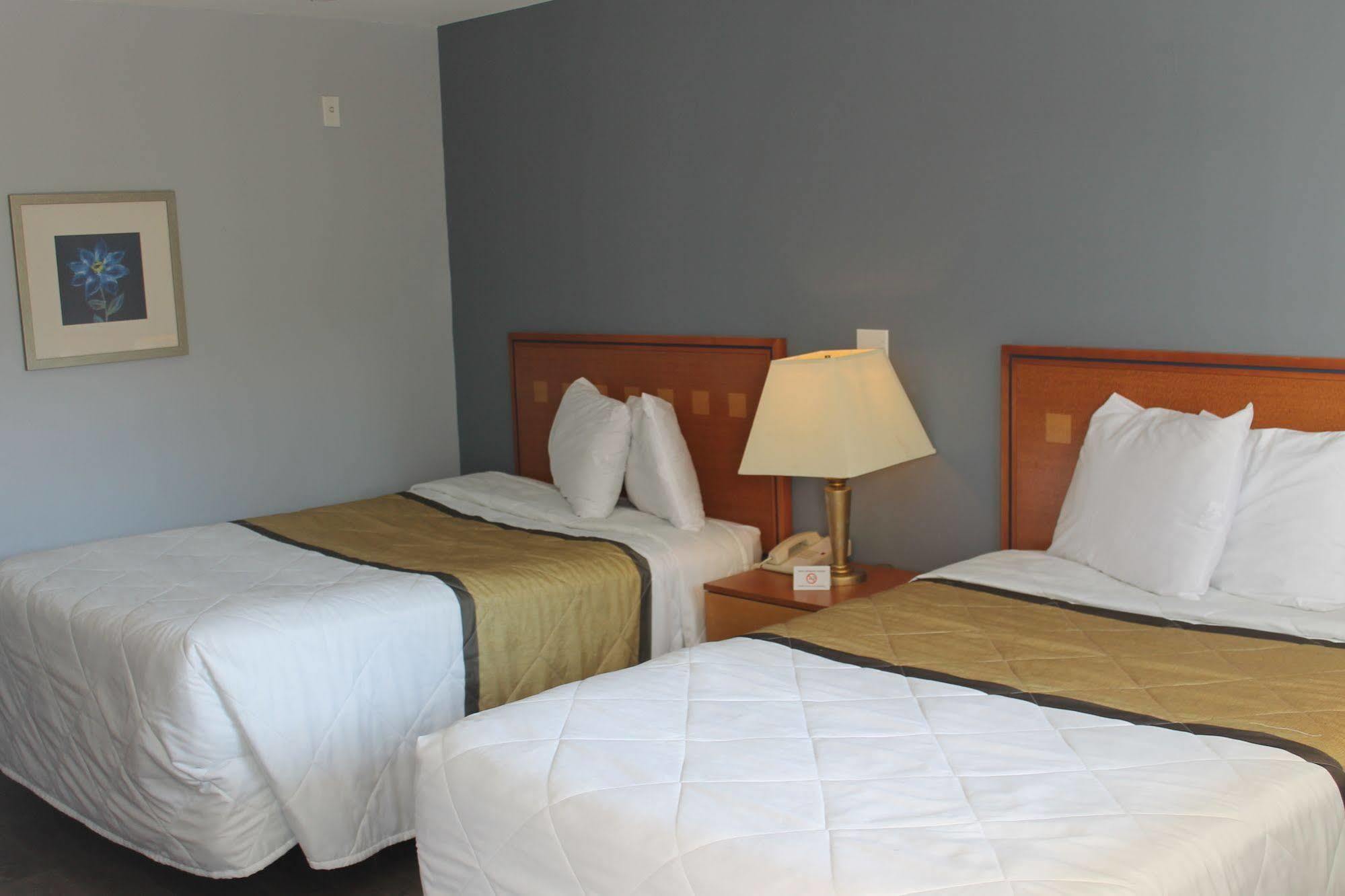 Budgetel Inn And Suites Atlanta Midtown Esterno foto
